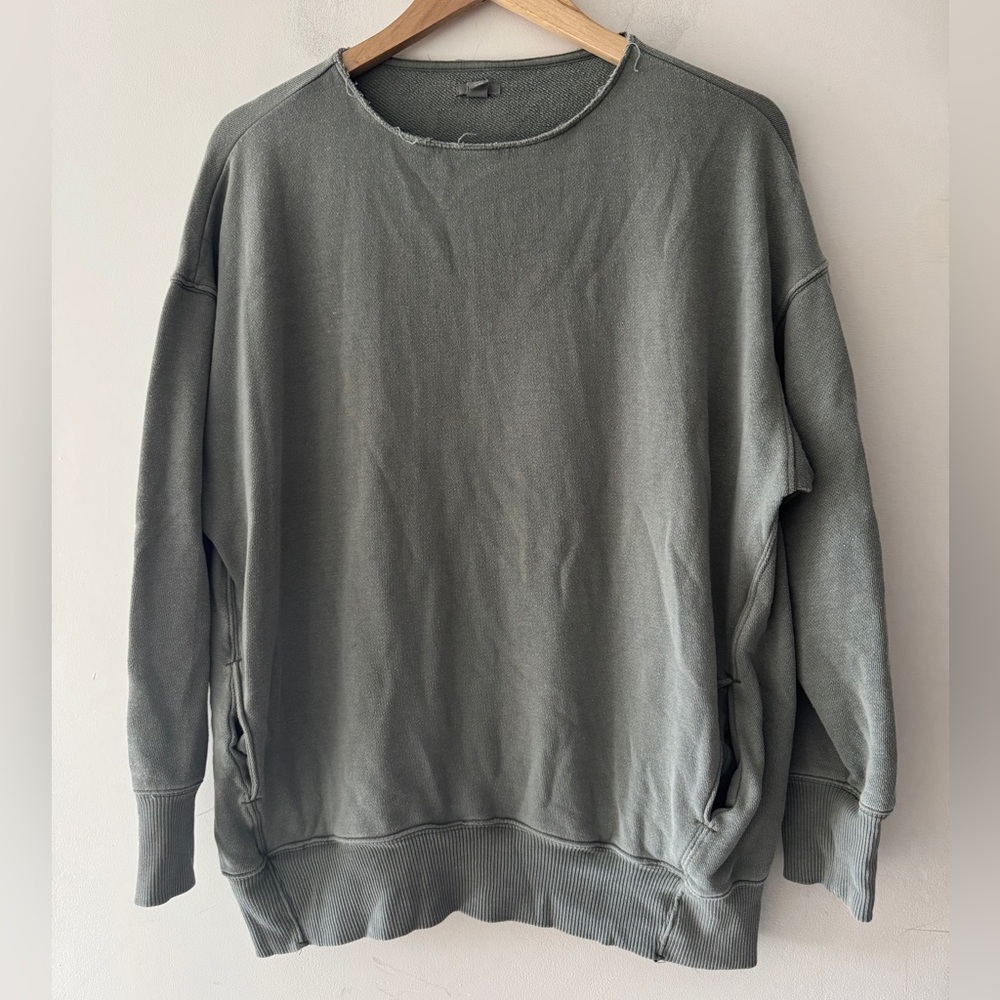 Aerie Sage‎ Green Distressed Oversized Crewneck Pullover